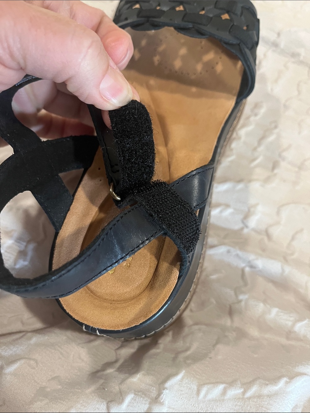 NWOT…Clarks Black Braided-Strap Platform Sandals - Picture 8 of 8